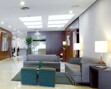 Istay By Nh Ciudad De ולנסיה