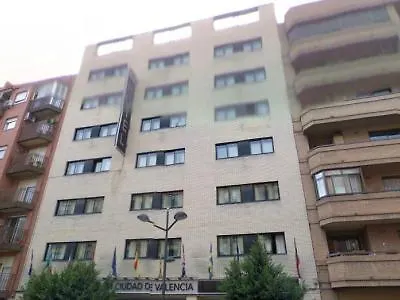Istay By Nh Ciudad De 3* Valência