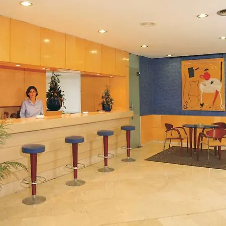 Istay By Nh Ciudad De 3*