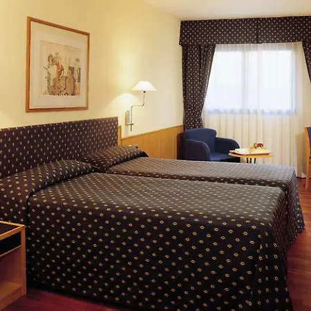 Istay By Nh Ciudad De ホテル 3*