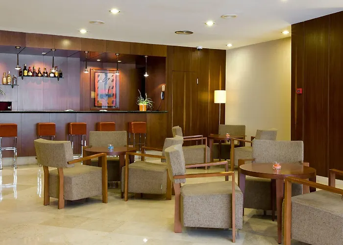 Istay By Nh Ciudad De 3* ולנסיה